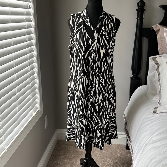 WHBM fun dress size L - Picture 1 of 3